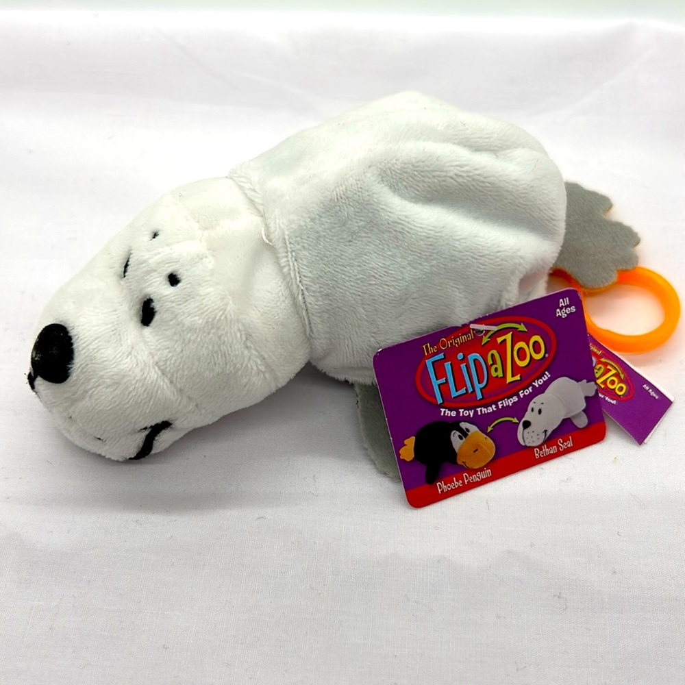 Flipazooo Plush white seal and penguin dangler